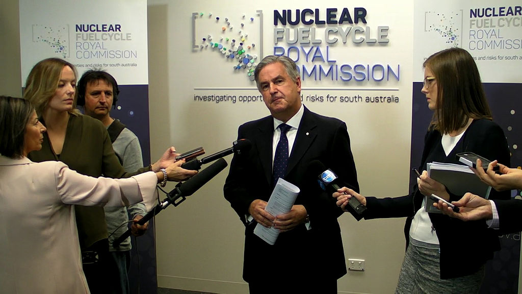 Image by Danimations on Wikimedia Commons. https://commons.wikimedia.org/wiki/File:Nuclear_Fuel_Cycle_Royal_Commission_press_conference_with_Kevin_Scarce,_Adelaide,_South_Australia.jpg