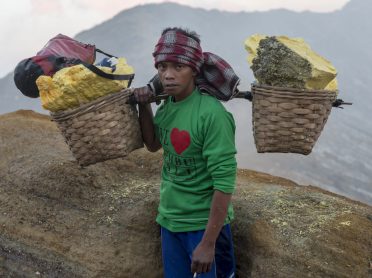 Sulfur Miner, Indonesia